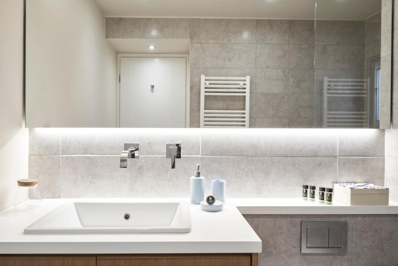 אתונה Charitos Iχ, Chic N Modern 2Bd Apt מראה חיצוני תמונה