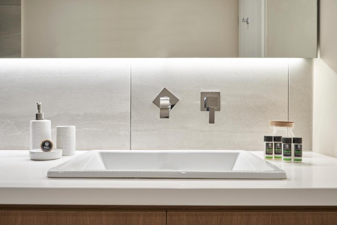 אתונה Charitos Iχ, Chic N Modern 2Bd Apt מראה חיצוני תמונה